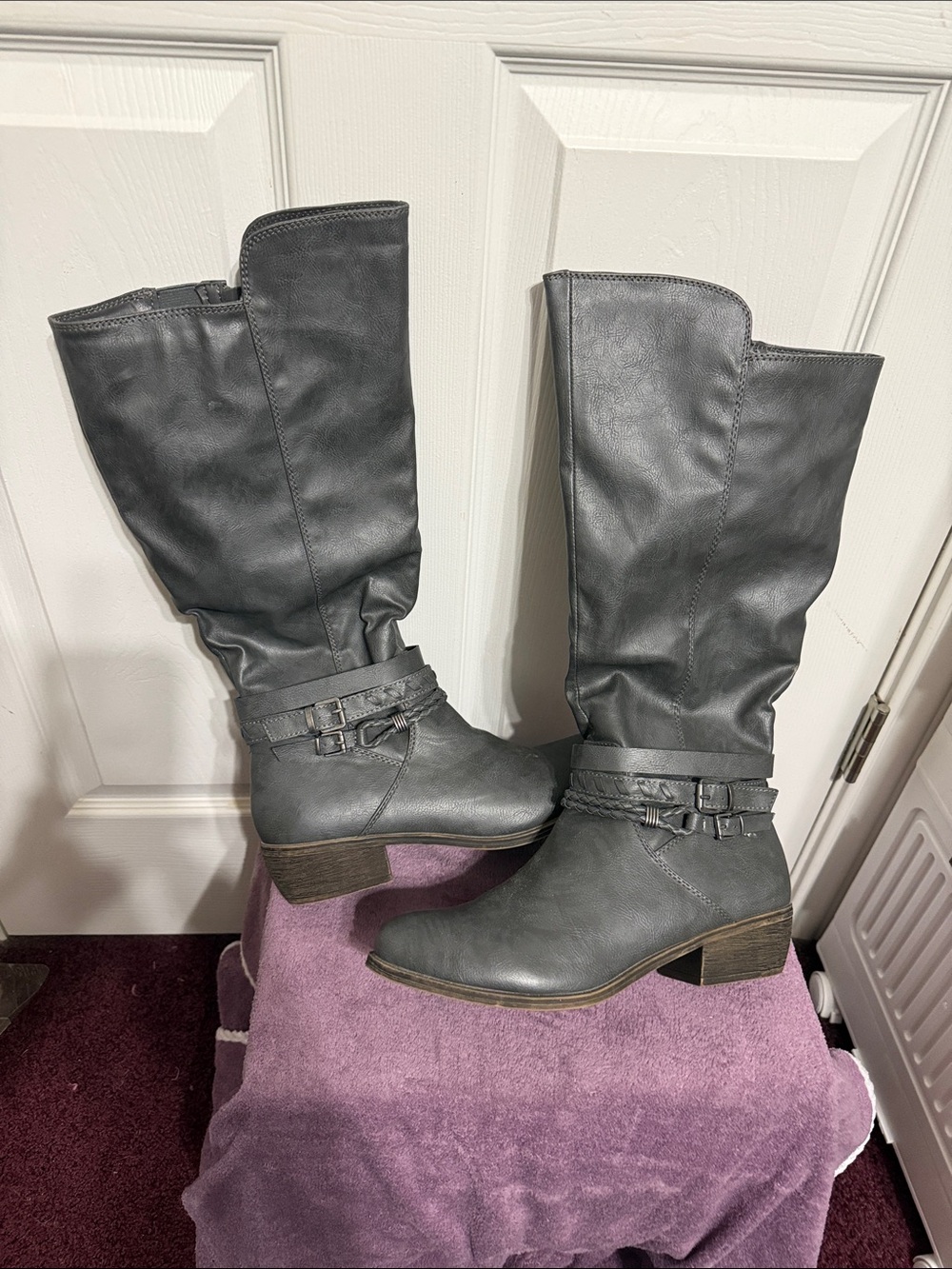 Women's Mid-Calf Buckle Strap Heeled Boots - Gray